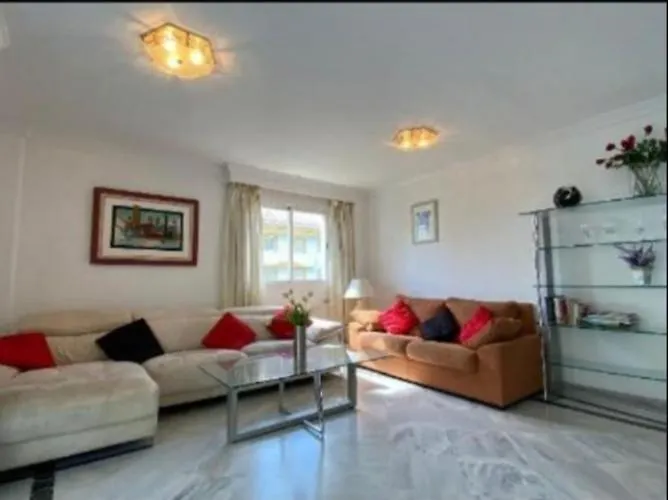 La Dame De Noche Apartment Marbella