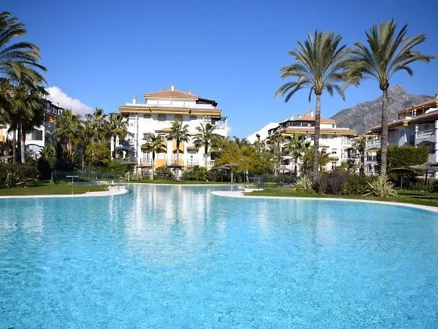 La Dame De Noche Apartment Marbella